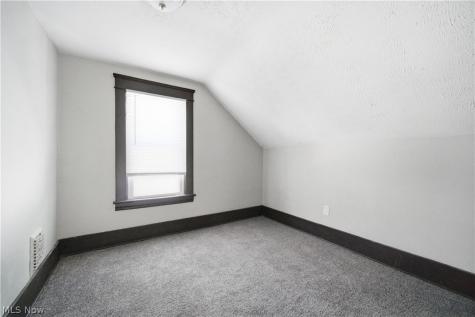 15901 Pythias Avenue Cleveland OH 44110