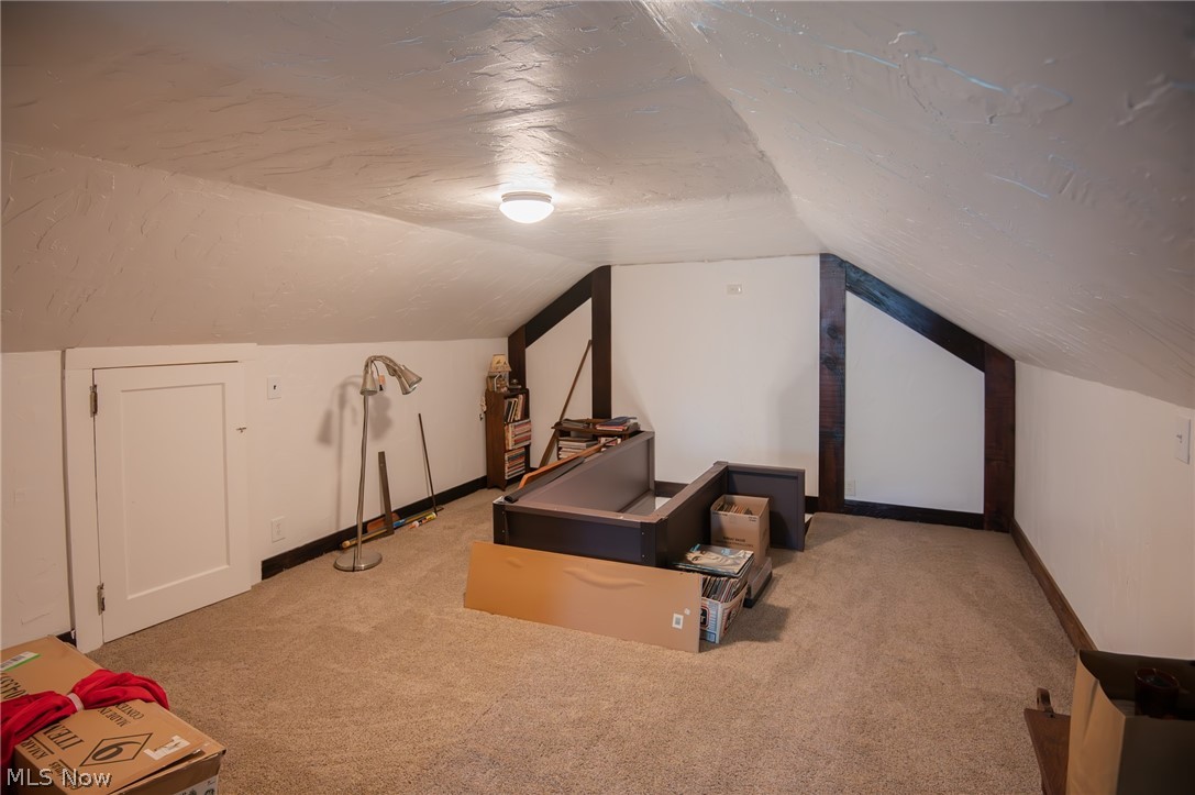 215 N Turner Road Austintown OH 44515