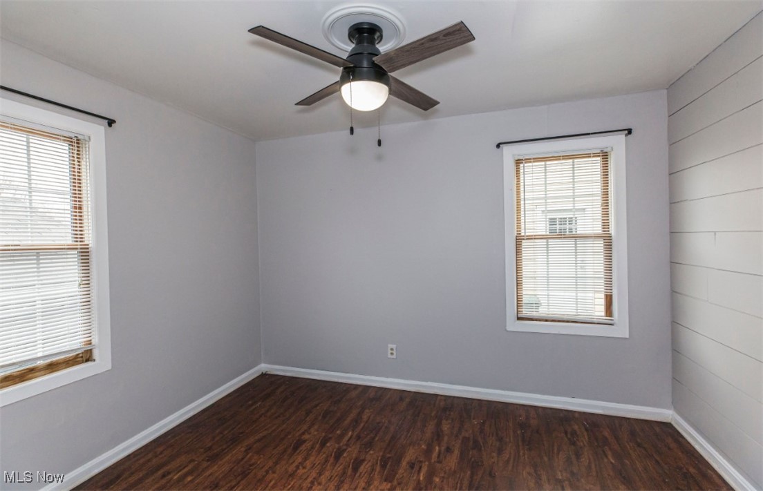 493 Brewer Avenue Akron OH 44305