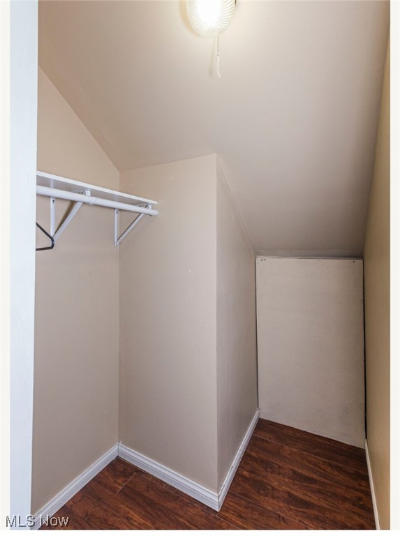 493 Brewer Avenue Akron OH 44305