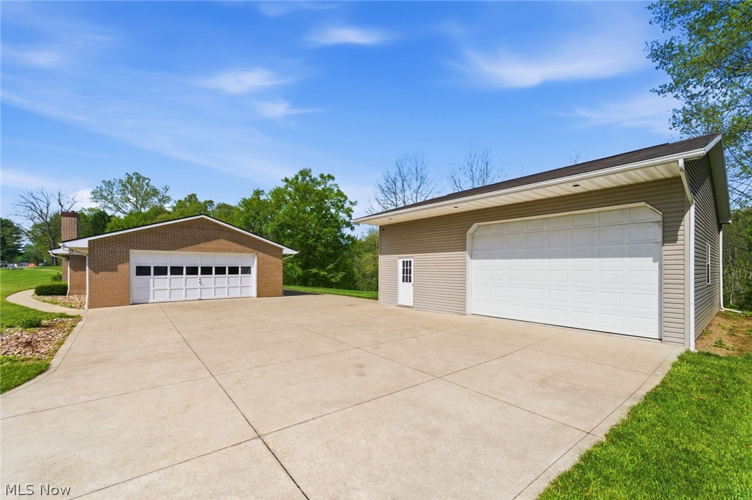 24955 State Route 83 Coshocton OH 43812