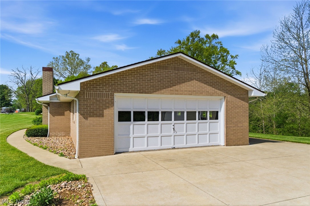 24955 State Route 83 Coshocton OH 43812