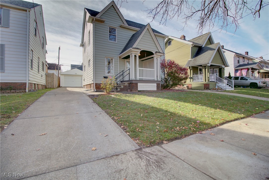 2001 Tampa Avenue Cleveland OH 44109