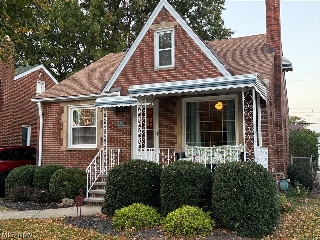 5710 Hampstead Avenue Parma OH 44129