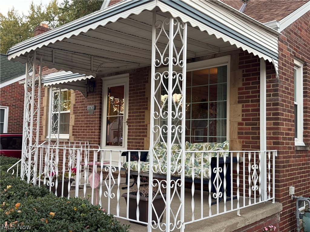 5710 Hampstead Avenue Parma OH 44129