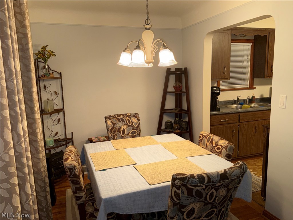 5710 Hampstead Avenue Parma OH 44129
