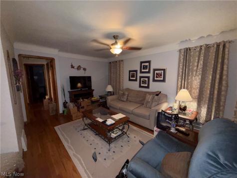 5710 Hampstead Avenue Parma OH 44129