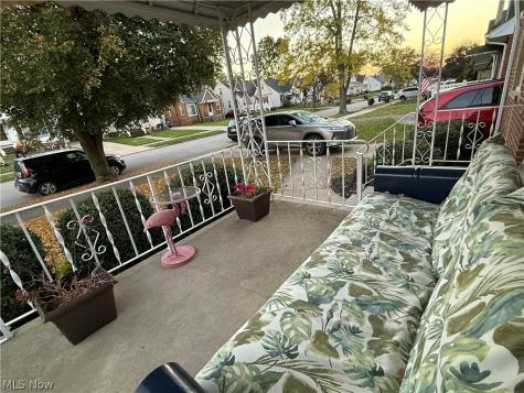 5710 Hampstead Avenue Parma OH 44129
