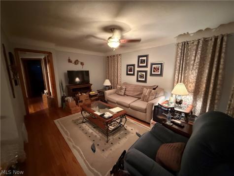 5710 Hampstead Avenue Parma OH 44129