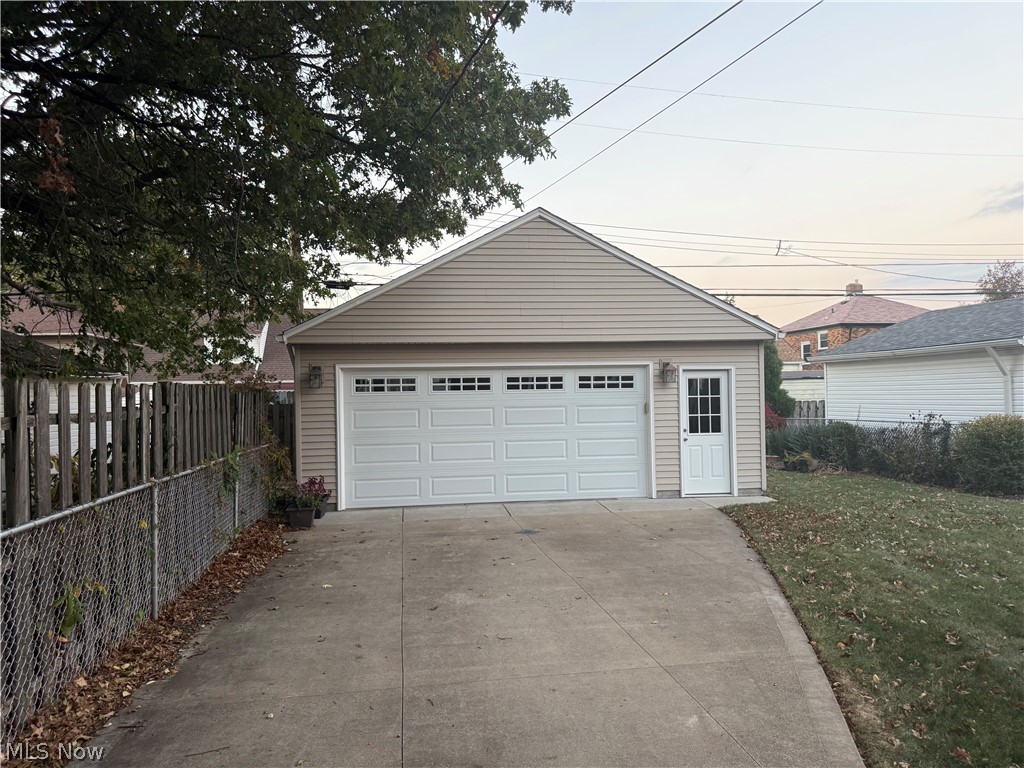 5710 Hampstead Avenue Parma OH 44129
