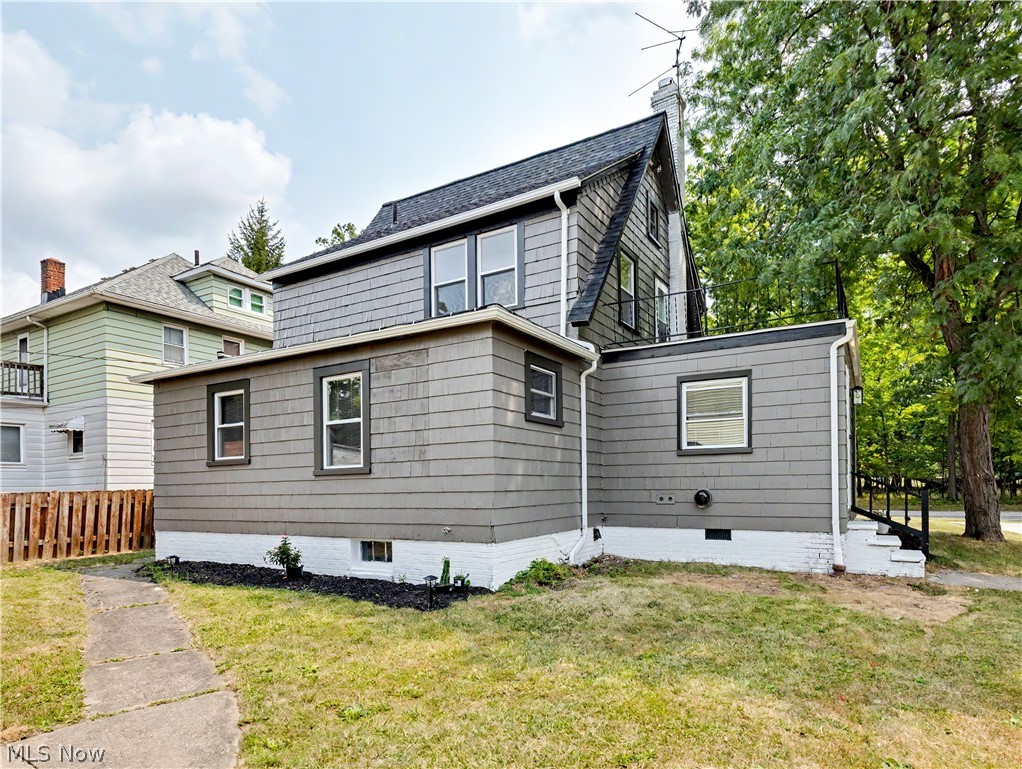 4802 Edgepark Drive Garfield Heights OH 44125