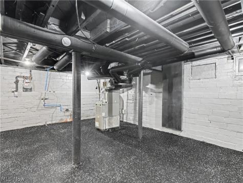 4802 Edgepark Drive Garfield Heights OH 44125