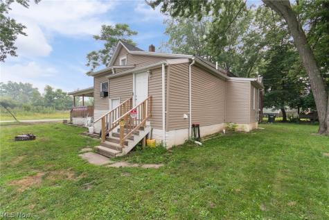216 W Pennsylvania Avenue Sebring OH 44672