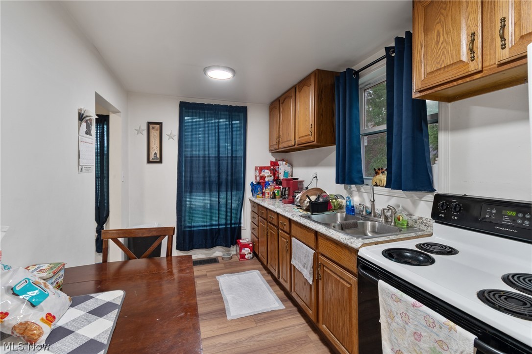 216 W Pennsylvania Avenue Sebring OH 44672