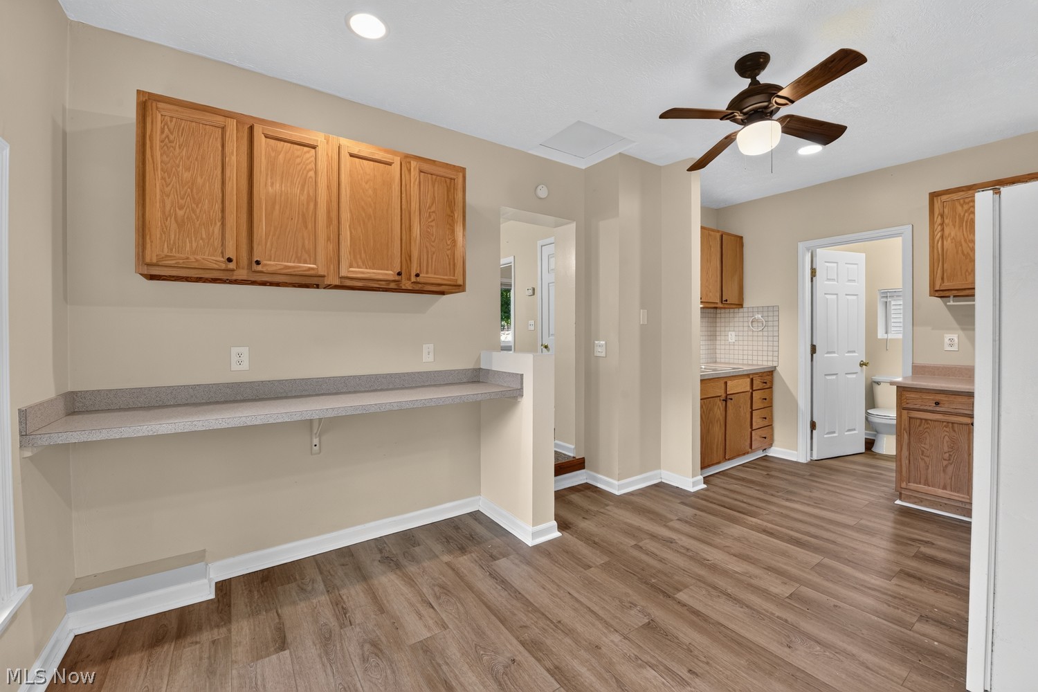 141 Oakwood Street Barberton OH 44203