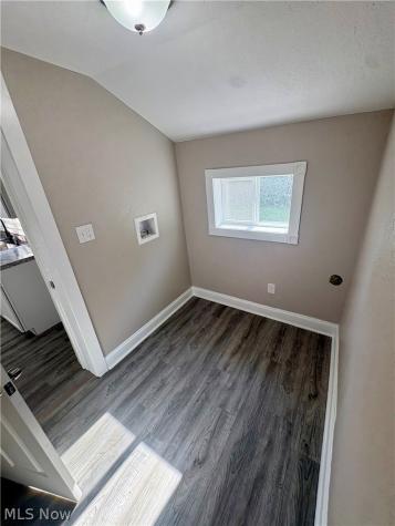 38 Belmont Avenue Niles OH 44446