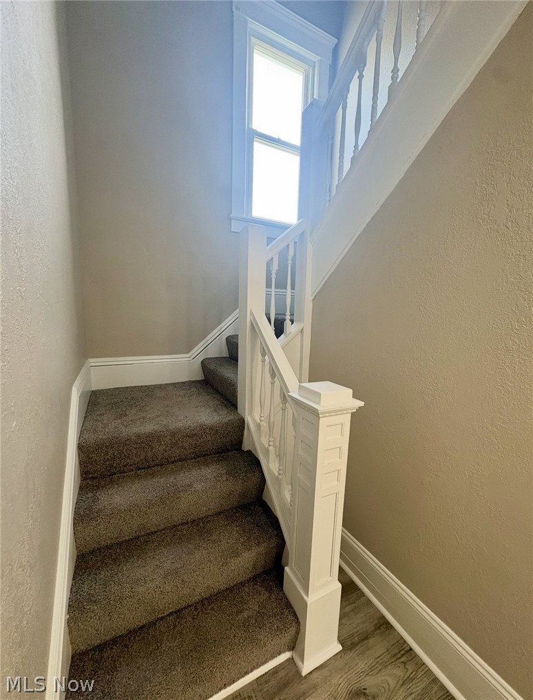 38 Belmont Avenue Niles OH 44446