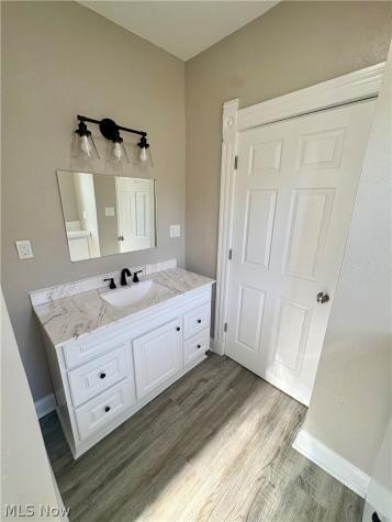 38 Belmont Avenue Niles OH 44446