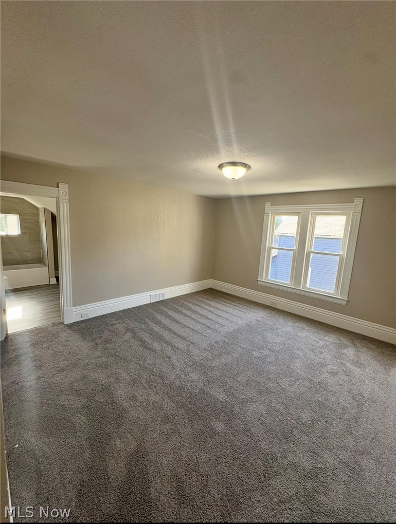 38 Belmont Avenue Niles OH 44446