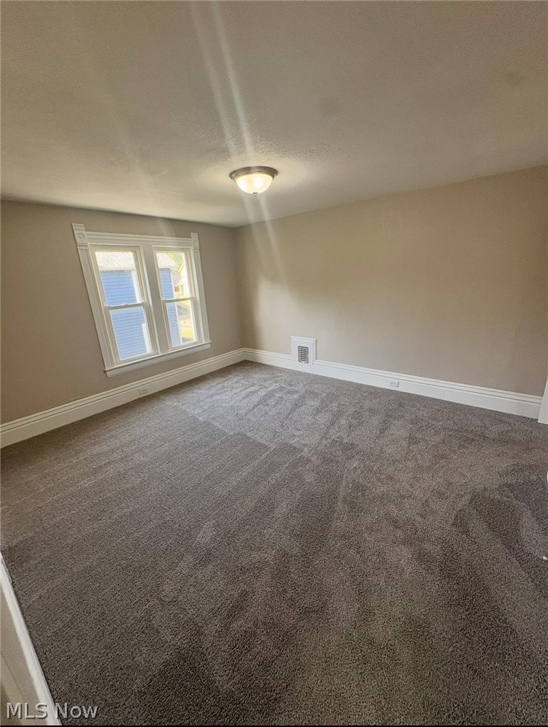 38 Belmont Avenue Niles OH 44446