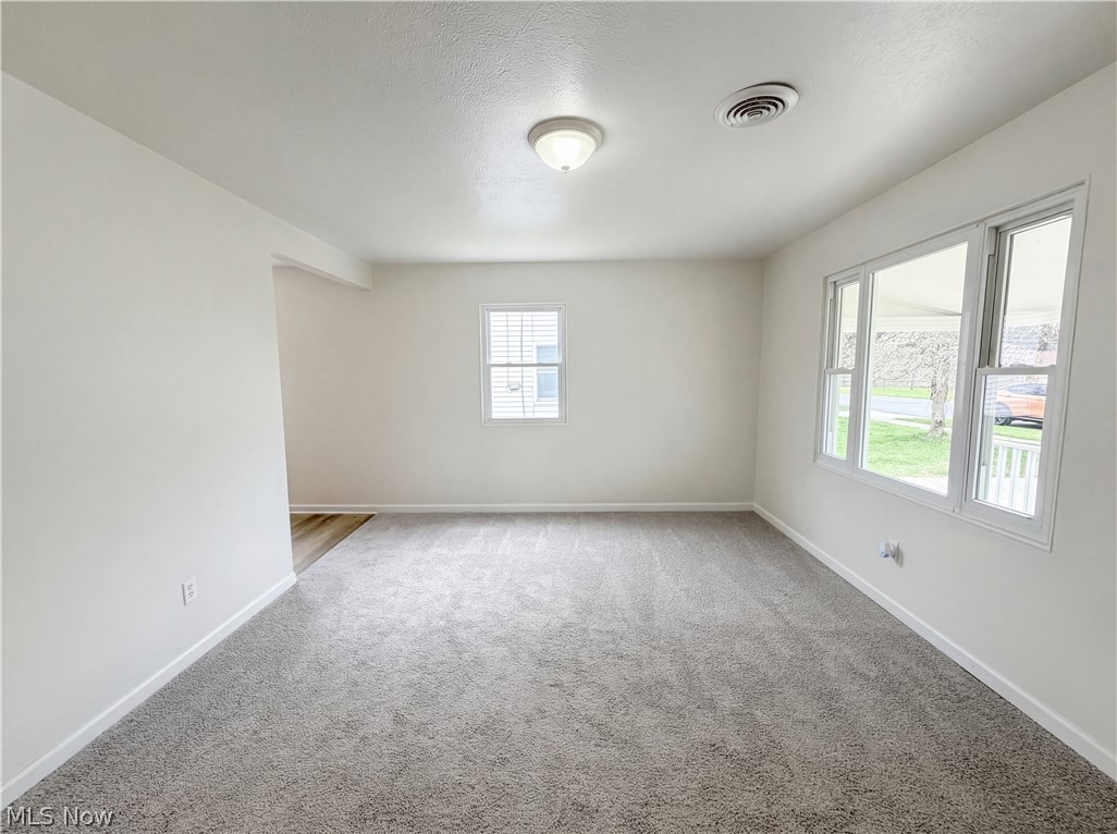 409 Wesley Avenue Elyria OH 44035