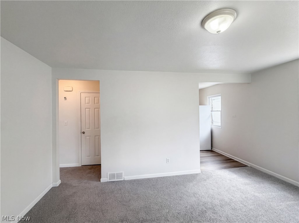 409 Wesley Avenue Elyria OH 44035