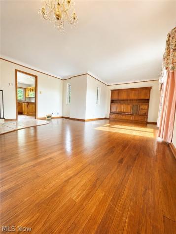1359 W Sprague Road Broadview Heights OH 44147