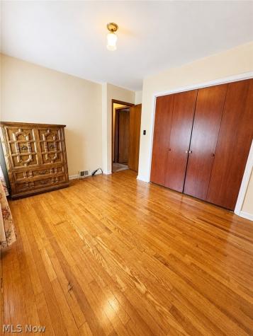 1359 W Sprague Road Broadview Heights OH 44147