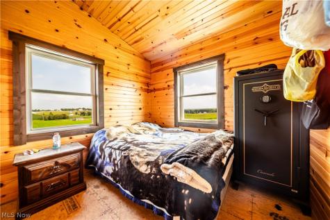3657 E Moreland Road Fredericksburg OH 44627