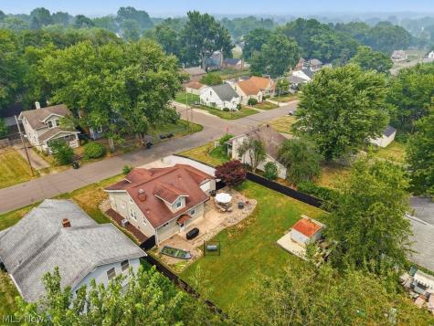 1520 22nd Street NE Canton OH 44714