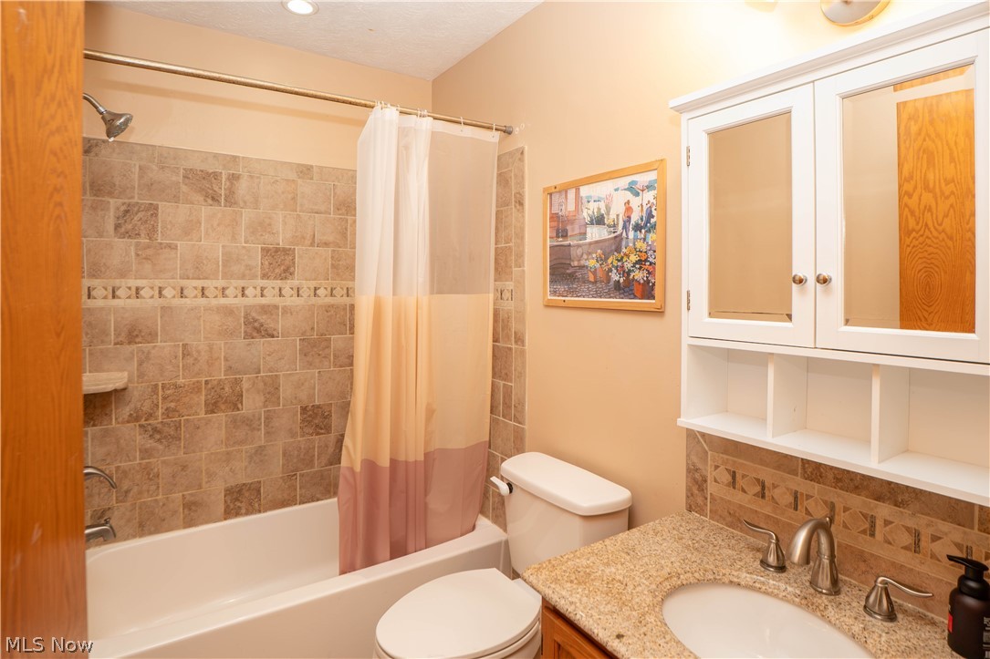 498 Herbert Road Akron OH 44312