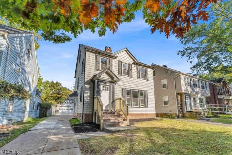 1163 Pennfield Road Cleveland Heights OH 44121