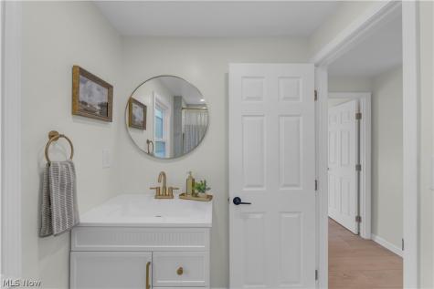 1163 Pennfield Road Cleveland Heights OH 44121