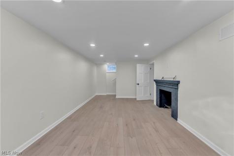 1163 Pennfield Road Cleveland Heights OH 44121