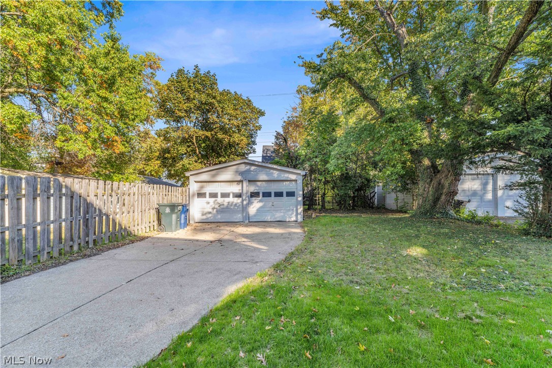 1163 Pennfield Road Cleveland Heights OH 44121
