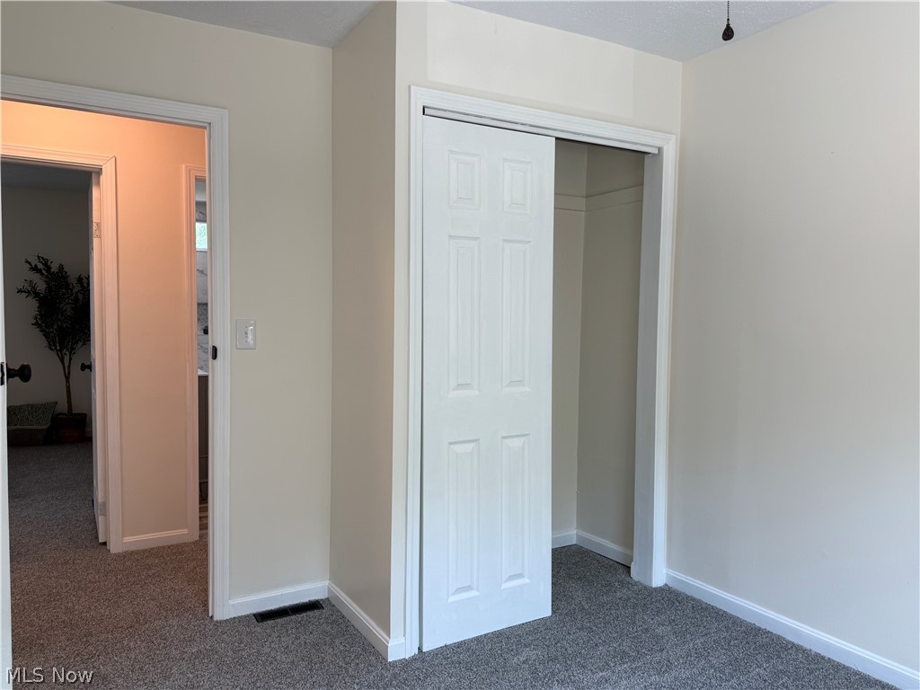 1365 Jewel Bay Road Cortland OH 44410