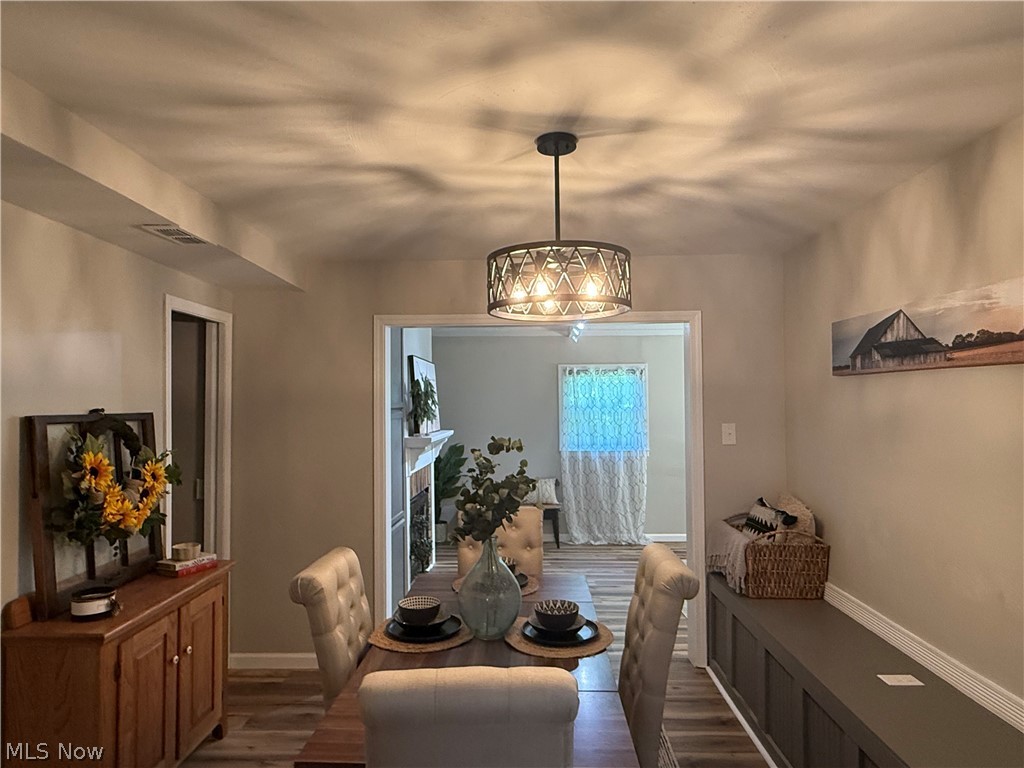 1365 Jewel Bay Road Cortland OH 44410