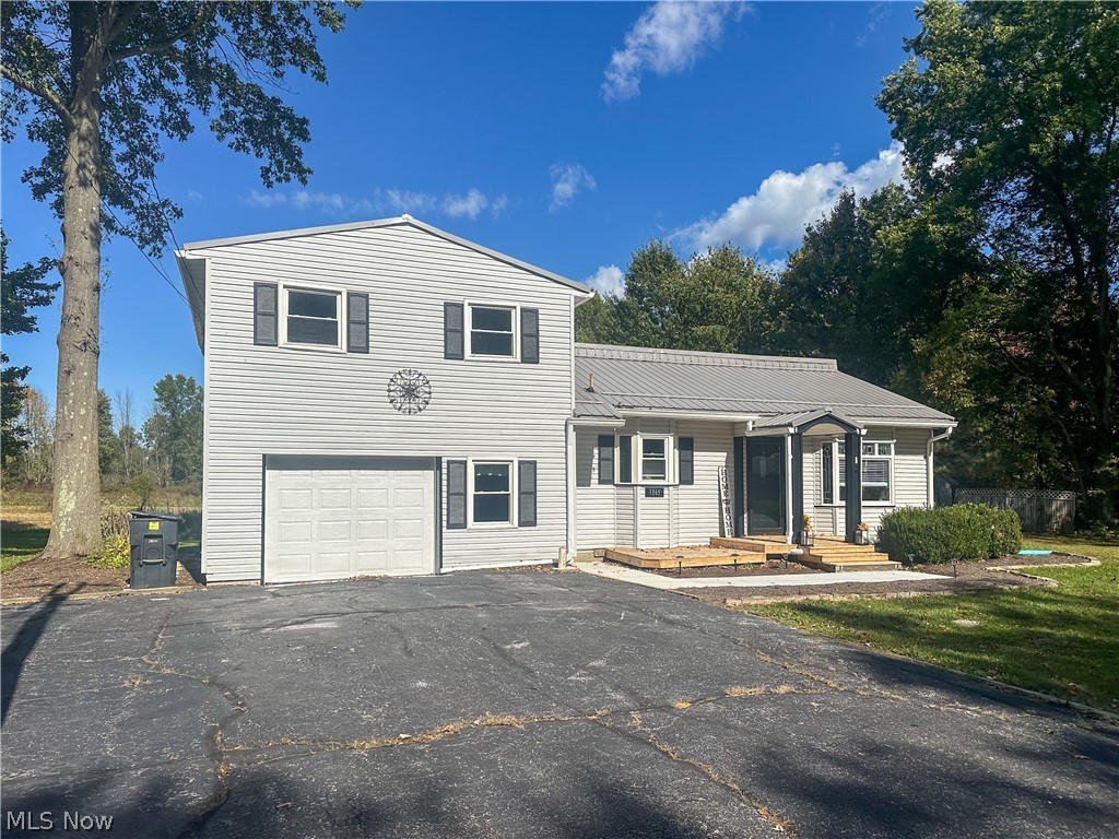 1365 Jewel Bay Road Cortland OH 44410