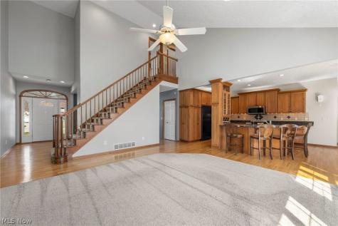 4863 Deer Run Drive Lorain OH 44053