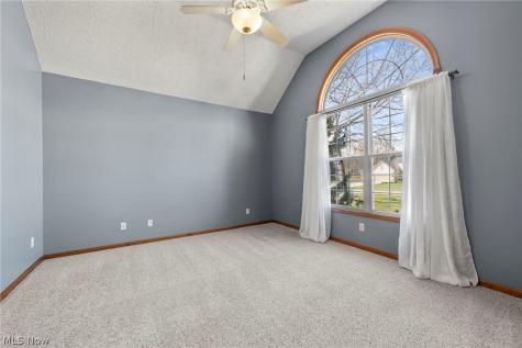 4863 Deer Run Drive Lorain OH 44053