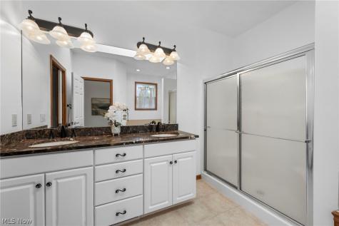4863 Deer Run Drive Lorain OH 44053