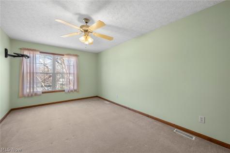4863 Deer Run Drive Lorain OH 44053