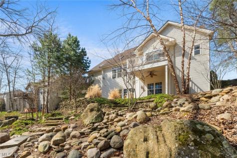 4863 Deer Run Drive Lorain OH 44053