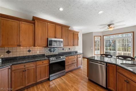 4863 Deer Run Drive Lorain OH 44053