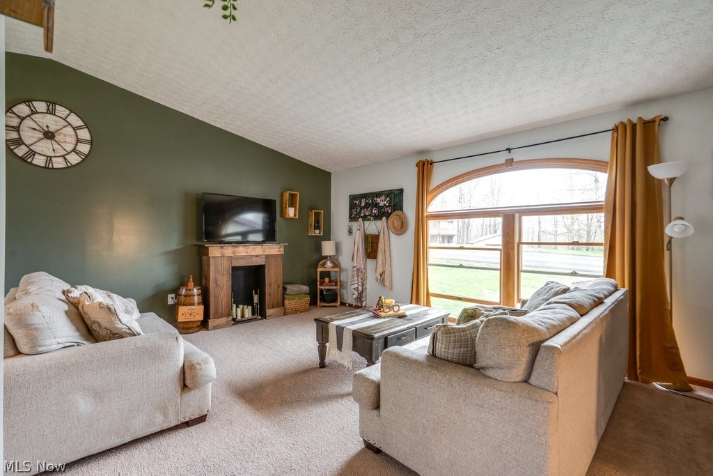 66 Manito Trail Malvern OH 44644