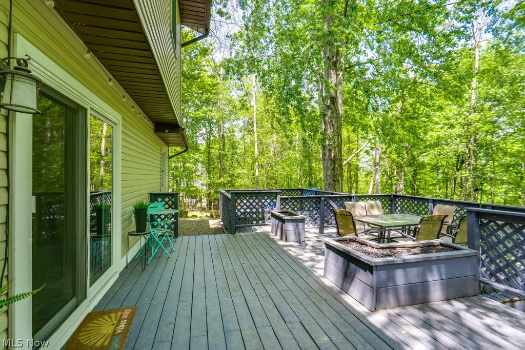 66 Manito Trail Malvern OH 44644