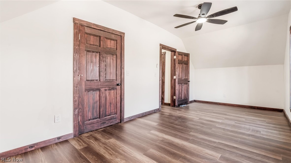 9107 N State Route 669 NW Mcconnelsville OH 43756