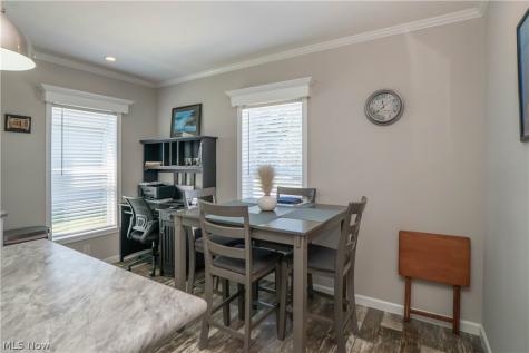 3052 Cross Creek Circle SW Massillon OH 44647