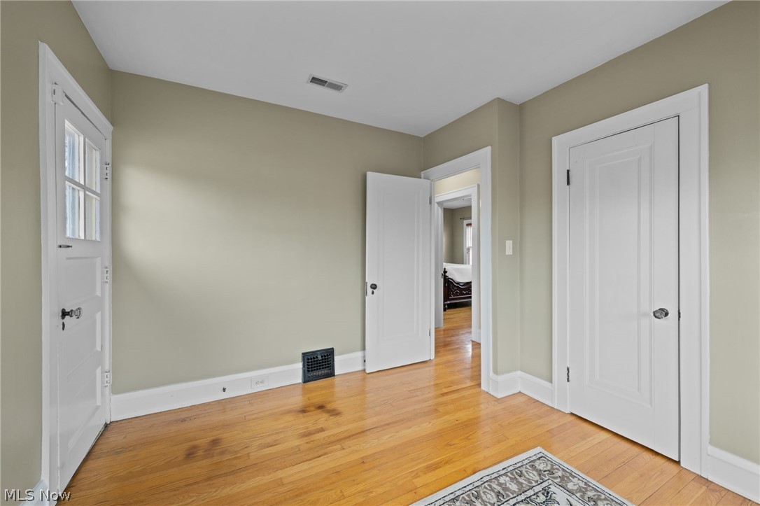 2135 Riverside Drive Lakewood OH 44107