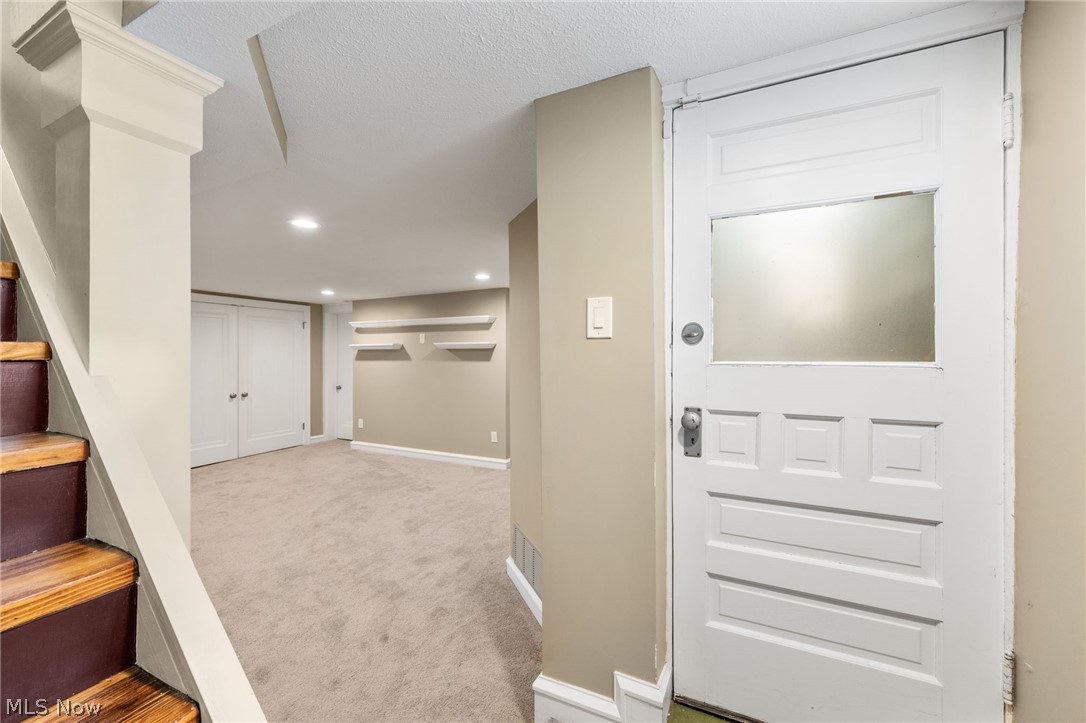 2135 Riverside Drive Lakewood OH 44107